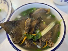-牛得很·鲜牦牛肉烧烤·牛羊肉菌汤锅(康定店)
