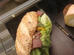 -星巴克(南通如皋文峰大世界店)