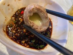 芝士包心牛丸-鲜入围煮花胶鸡海鲜火锅