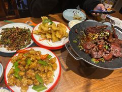 -雪乡阁东北农家菜(颛桥约好休闲街店)