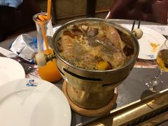 -小天鹅戴斯酒店鲸鲨百汇创作料理