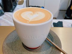 -UNI UNI(环亚凯瑟琳店)