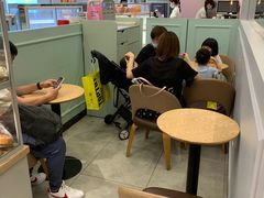 用餐区-BreadTalk面包新语·烘焙蛋糕(领展购物广场店)