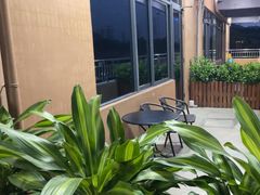 -华庭食府(光明店)