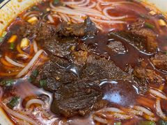 招牌牛肉面-向东街老玖面馆总店