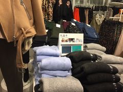 -H&M(鹏欣水游城店)