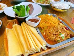 -小船渔村•大连菜•大连焖鱼(明泽街店)