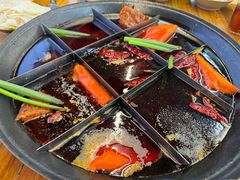 -正南齊北重庆老火锅(光华村直营店)