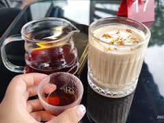 -游心咖啡(青山滨江店)