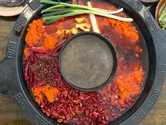 -黄潇洒老火锅(九眼桥宏济巷店)