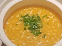-阿瓦山寨·湘菜现炒·剁椒鱼头王(咸阳总店)