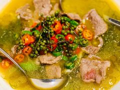 烧椒酸汤福山牛肉-闻见中国海南菜(K11店)
