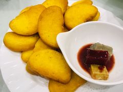 -大鸭梨烤鸭店(金顶街店)