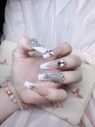 -兮奈ネイル美甲美睫·皮肤管理