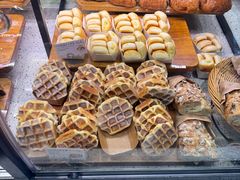 -巴黎贝甜(大宁国际商业广场店)