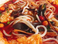 -丽丽三鲜螺蛳粉(田林路店)