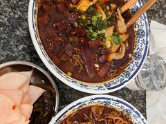 -黔肠旺面馆(八鸽岩店)