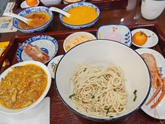 -百年老字号·观振兴蟹黄面·三虾面·苏式面(观前街富仁坊巷店)