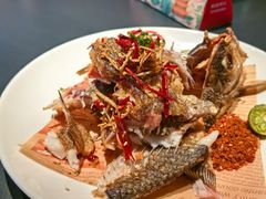 -肥肥虾庄·金牌油焖大虾(杨园滨江时代walk店)