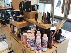 零售区-星巴克臻选(珠海富华里店)