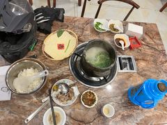 -鲁朗纳麦石锅鸡庄园