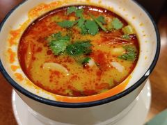 招牌冬荫功鲜虾汤-苏梅花园(群星城店)