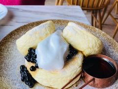 黑糖珍珠奶油热香饼-The Rug Cafe(王府中环店)