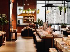 -半山书局(新世纪商城店)