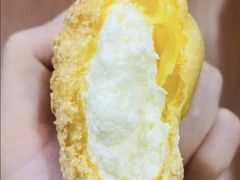 冰淇淋泡芙-墨茉点心局(雨花亭凯德店)