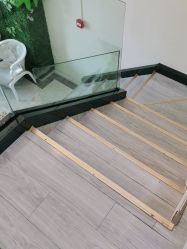 -苗医生草本科技祛痘