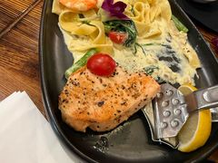 -申德勒加油站餐厅(三里屯北小街店)