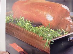 精品烤鸭-东四民芳餐厅(世茂工三店)