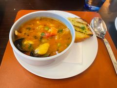 -卡佩罗意大利餐厅及酒吧Al Cappello Trattoria