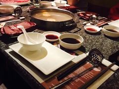 -辉哥火锅(虹桥路店)