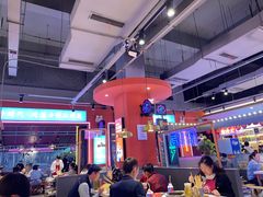 -钢管厂五区小郡肝串串香(蜀都万达店)
