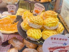 -Caidie Bakery采蝶轩(百越店)