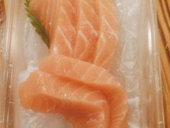 三文鱼刺身-鳥炭·烧鸟YaKiToRi深夜食堂(陆家嘴店)