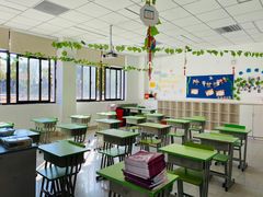 -中加枫华国际学校