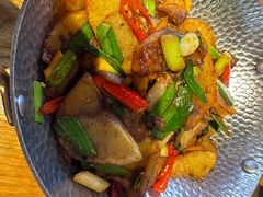 -隔壁老王·家常云南菜(花巷店)
