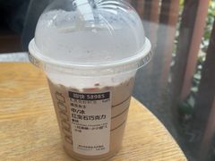 -星巴克(成都天府水街店)