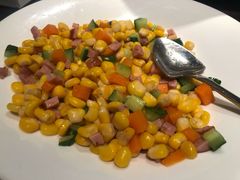 玉米粒-坛宗剁椒鱼头(河西王府井店)