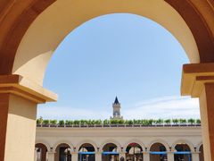 -王府井奥莱临潼小镇(临潼店)