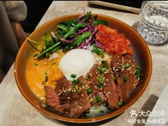 烤牛肉配泡菜温泉蛋饭-gaga(深圳福田星河COCO Park店)