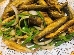 椒盐小河鱼-鸿运楼·舌尖上的徽菜