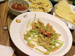 -合合春饼·酱骨·东北菜(潘家园店)