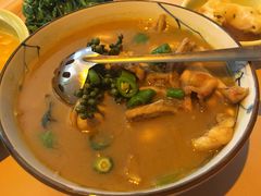 馋嘴牛蛙-龙门阵茶屋川菜馆(武康路店)