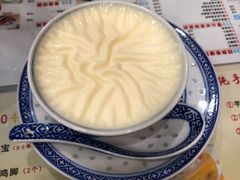 -广信牛奶甜品世家(台东店)