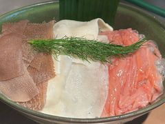 -三出山火锅(南京万象天地店)