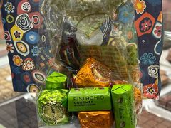 -VENCHI 闻绮(北京国贸商城店)