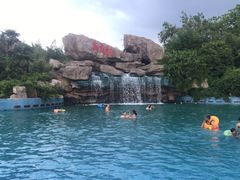 -金孔雀温泉旅游度假村